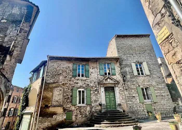 La Tour de Pezene